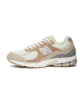 2002 - Beige / Light Brown