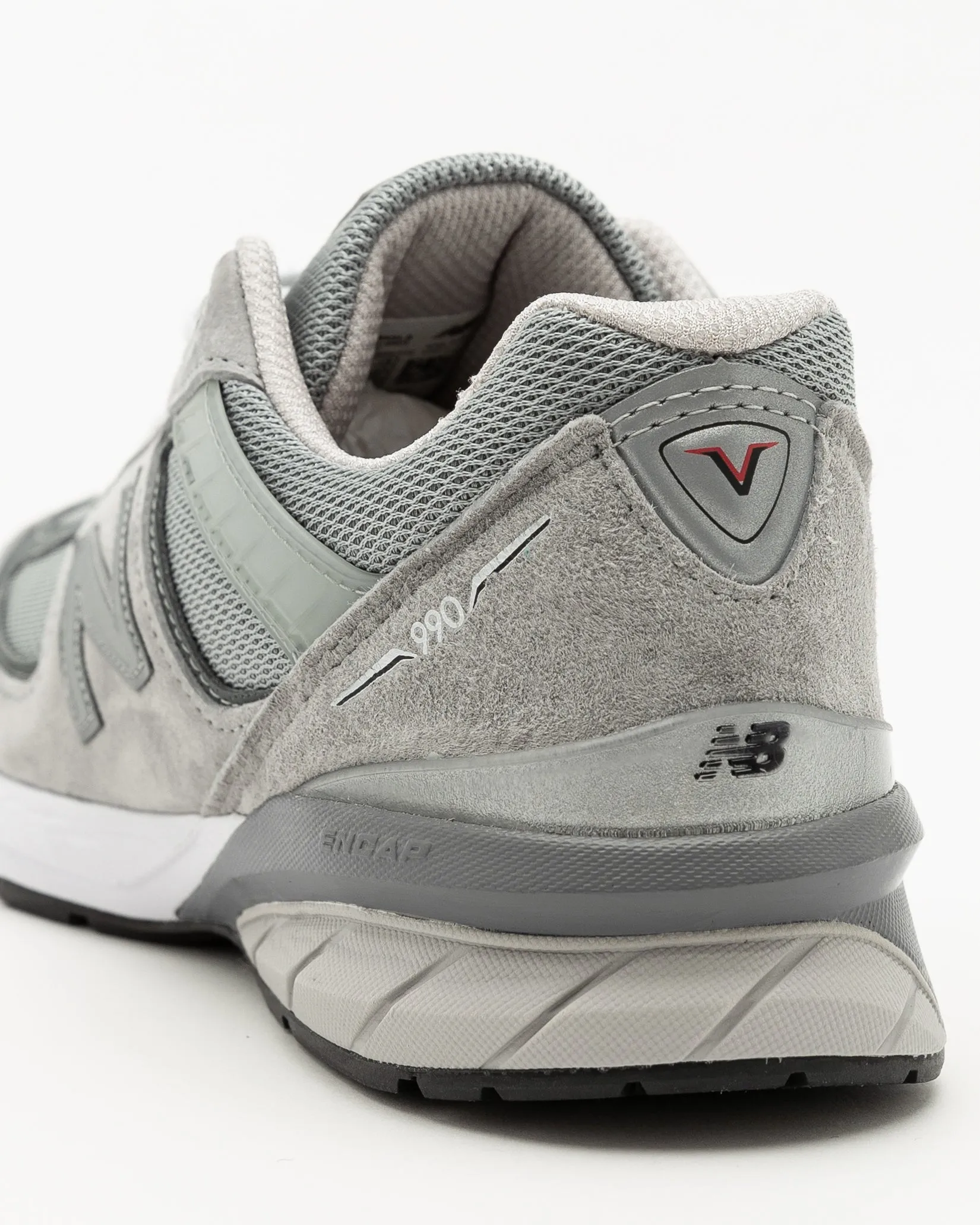 990V5 in Grey