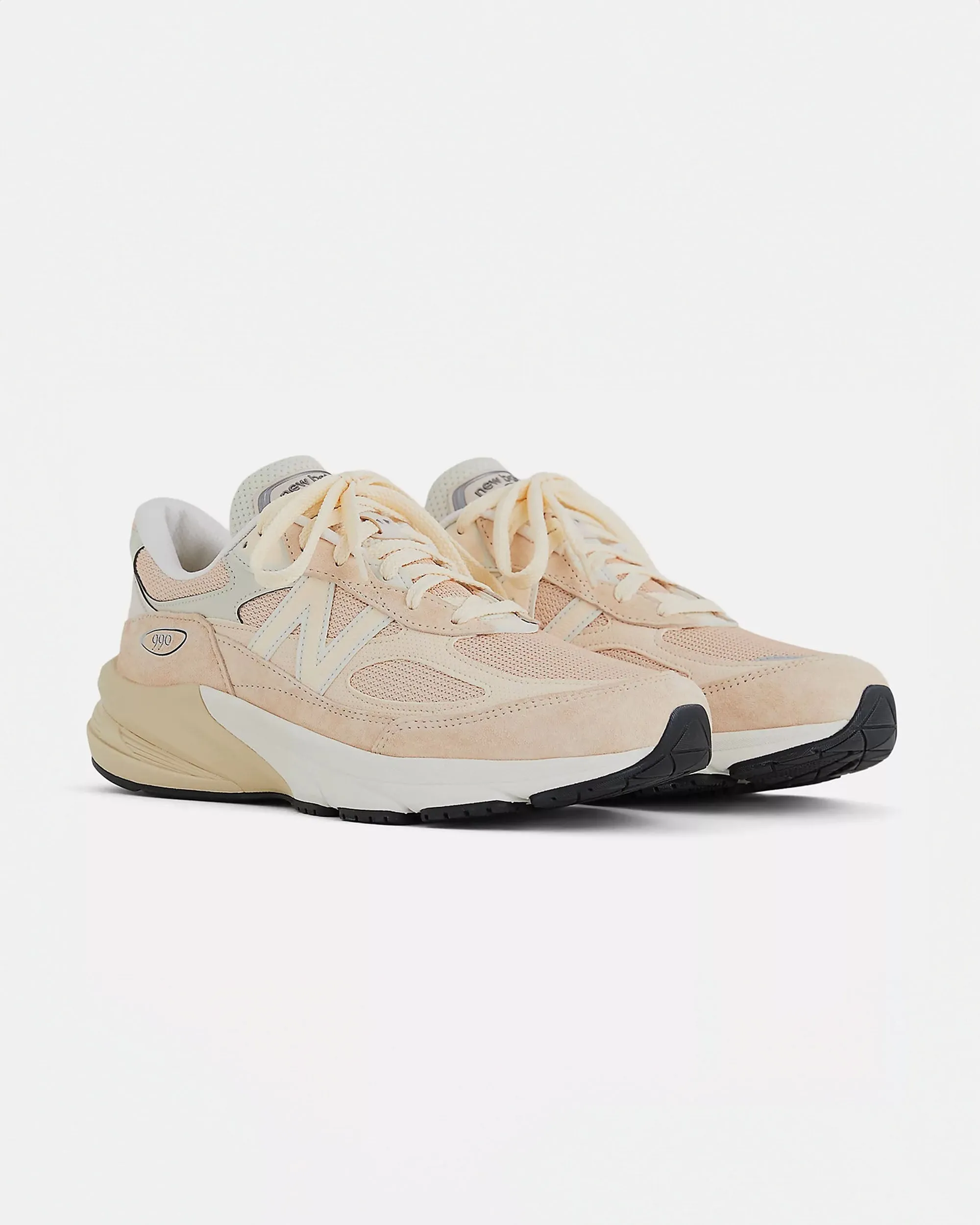 990v6 - Cream