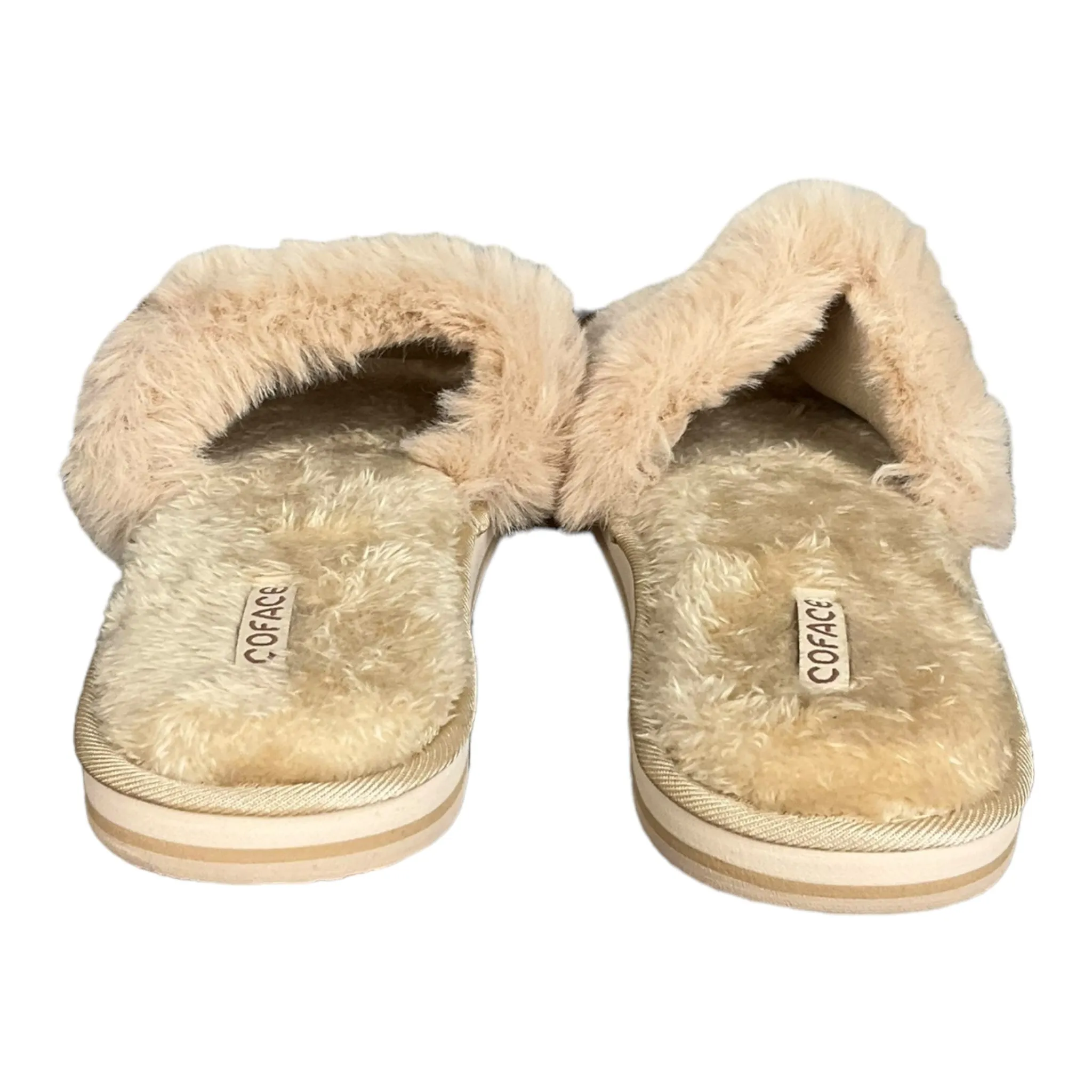 Beige Slippers Clothes Mentor, Size 9