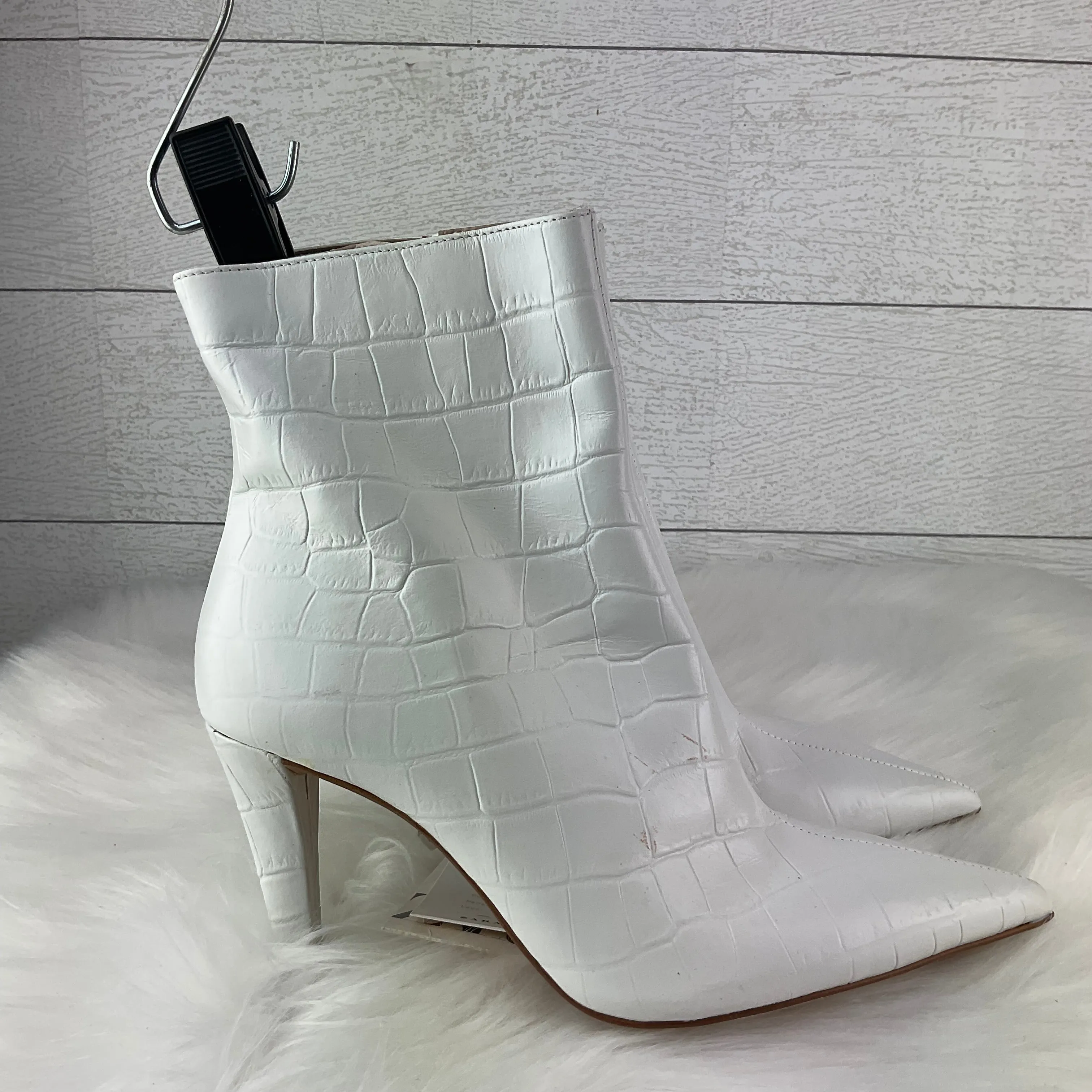 Boots Ankle Heels By Zara In White, Size: 7.5