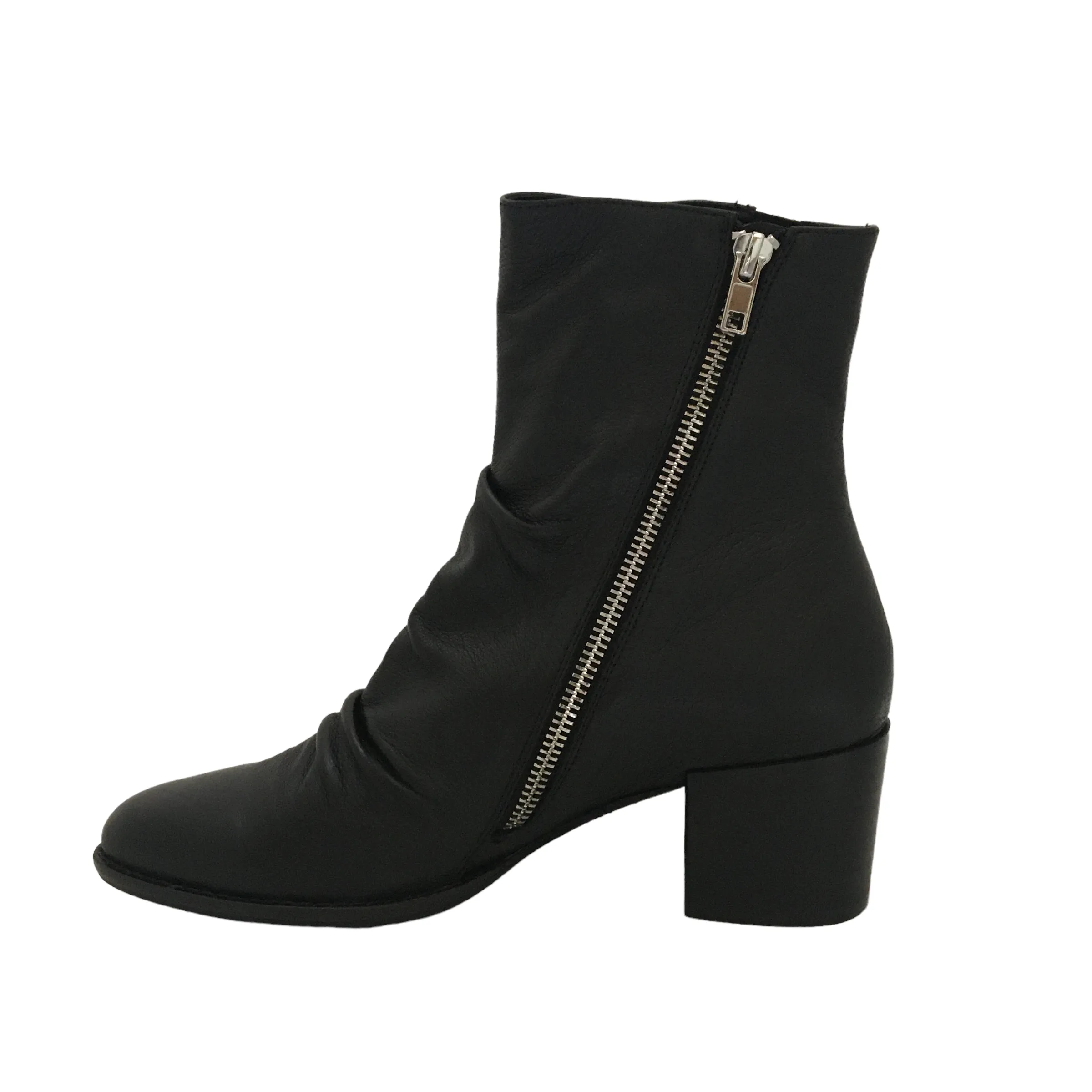 Django & Juliette Mannuel Tan ~ Cappuccino ~ Black ~ Leather Boot