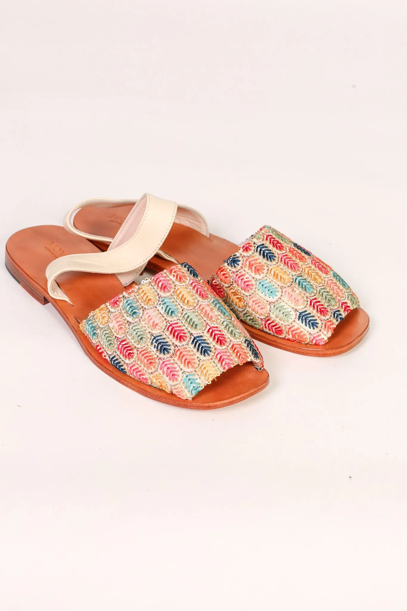 EMBROIDERED SILK SANDALS LISA