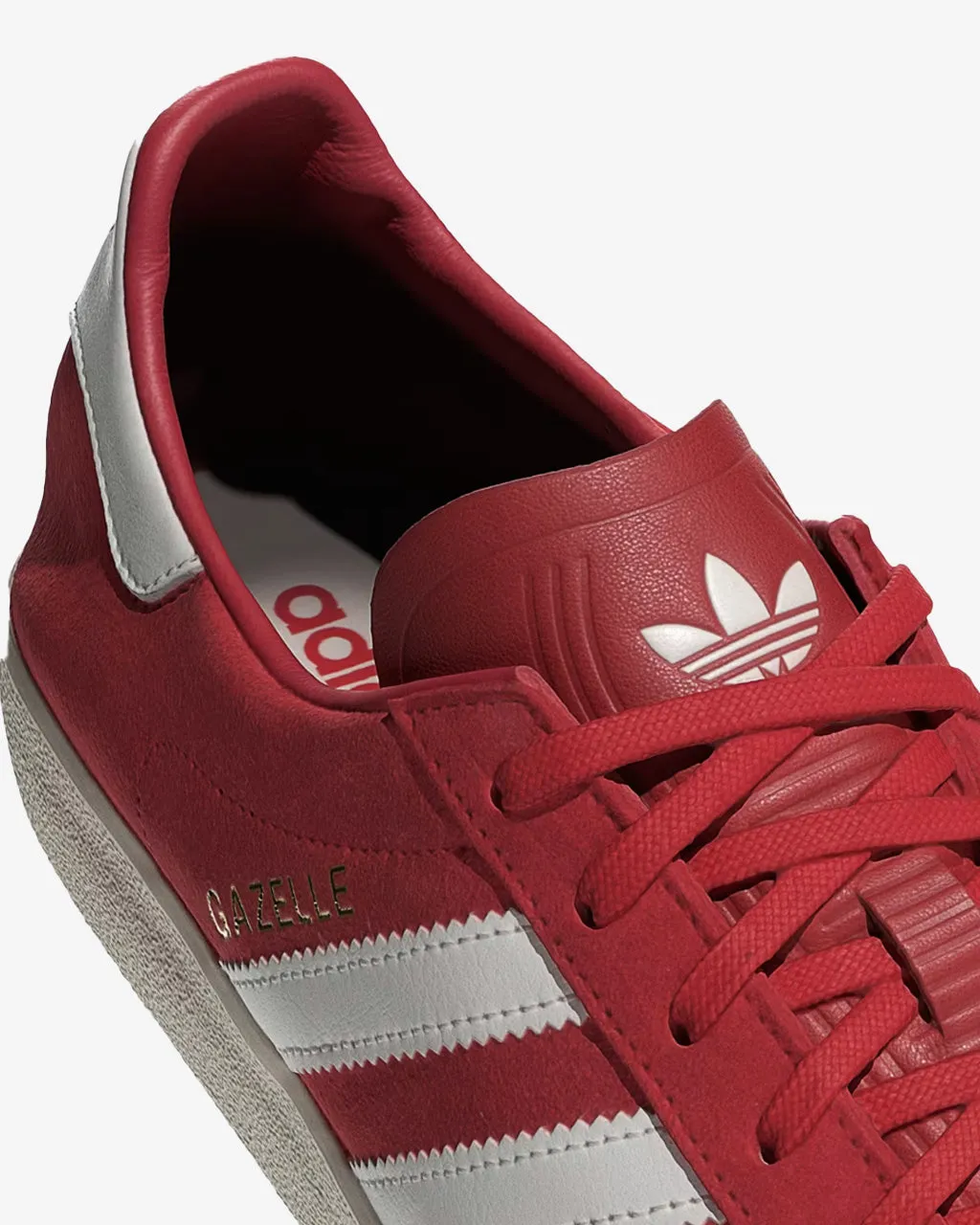 Gazelle Decon 'Better Scarlet'