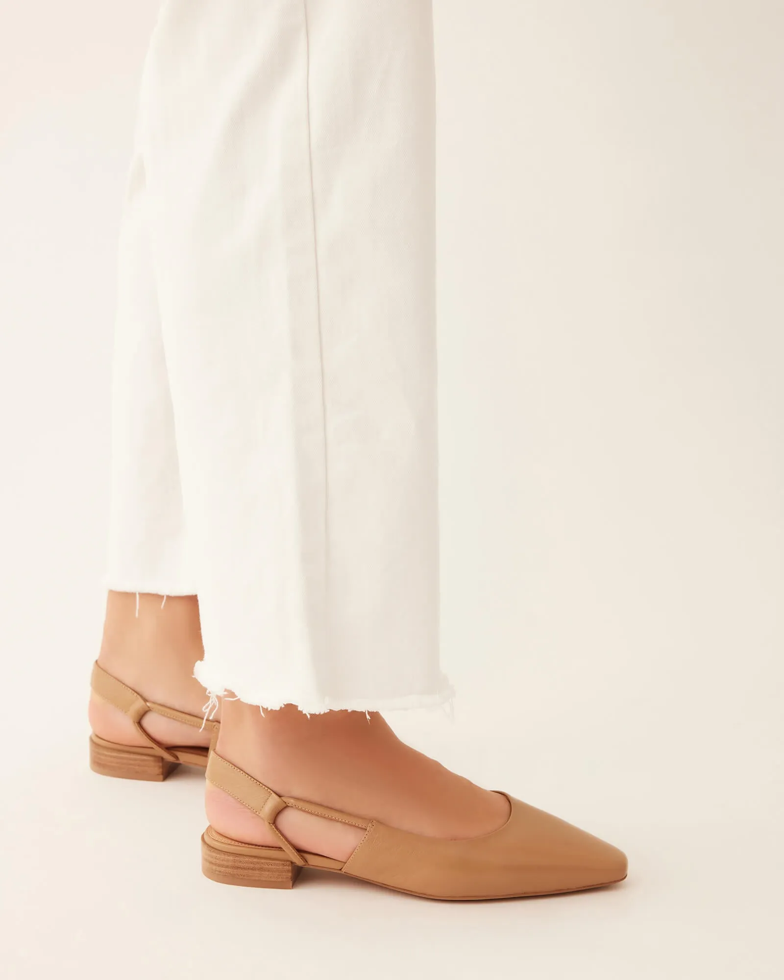 LARISSA DRESS FLATS TAN LEATHER